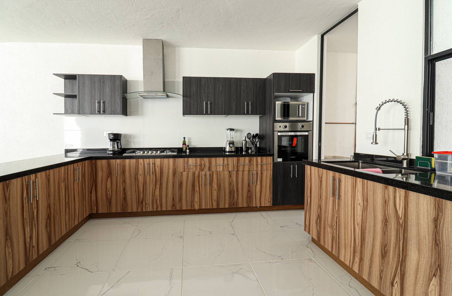Cocina — casa con alberca en Cuernavaca para fin de semana