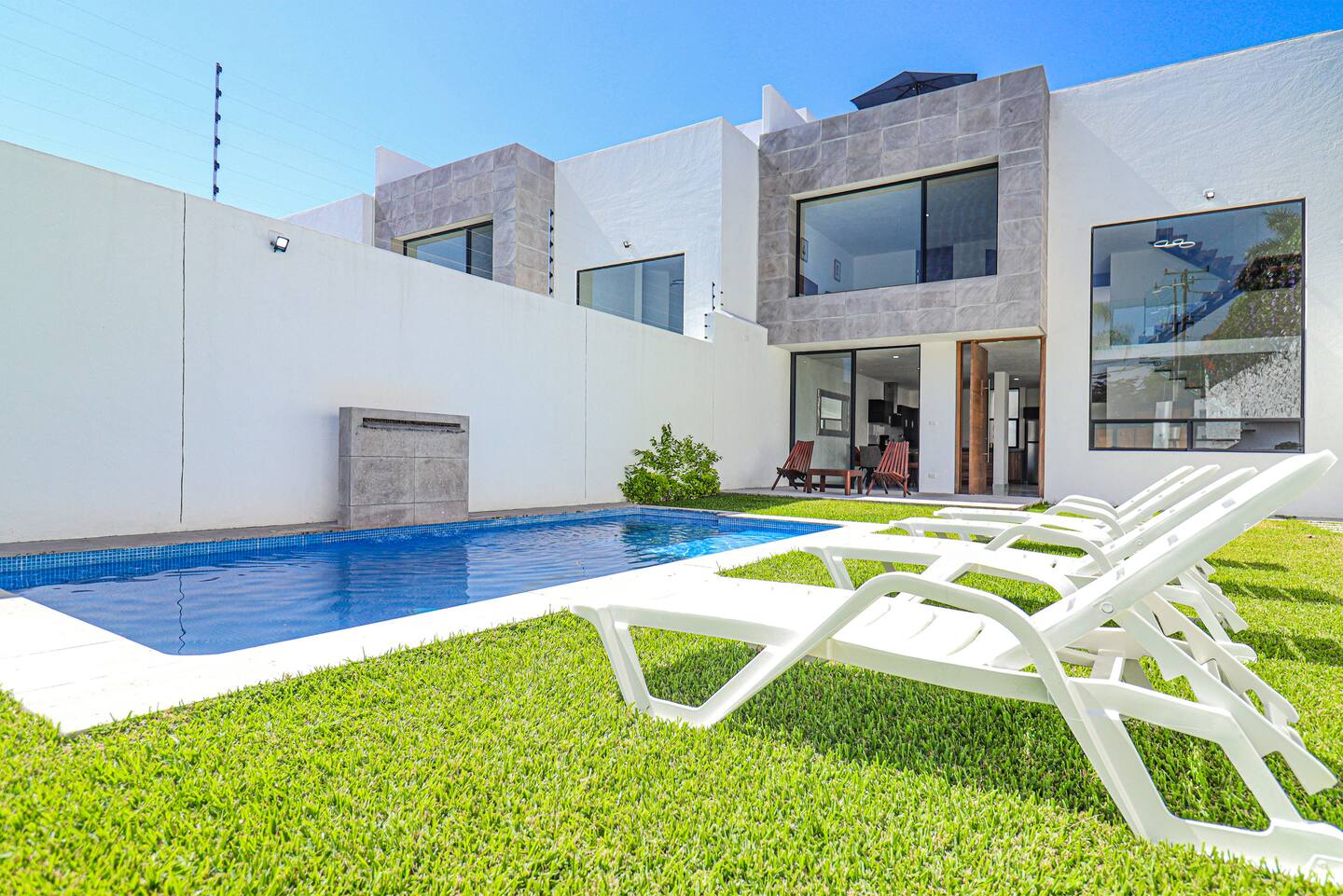 Alberca y exteriores — casa con alberca en Cuernavaca para fin de semana