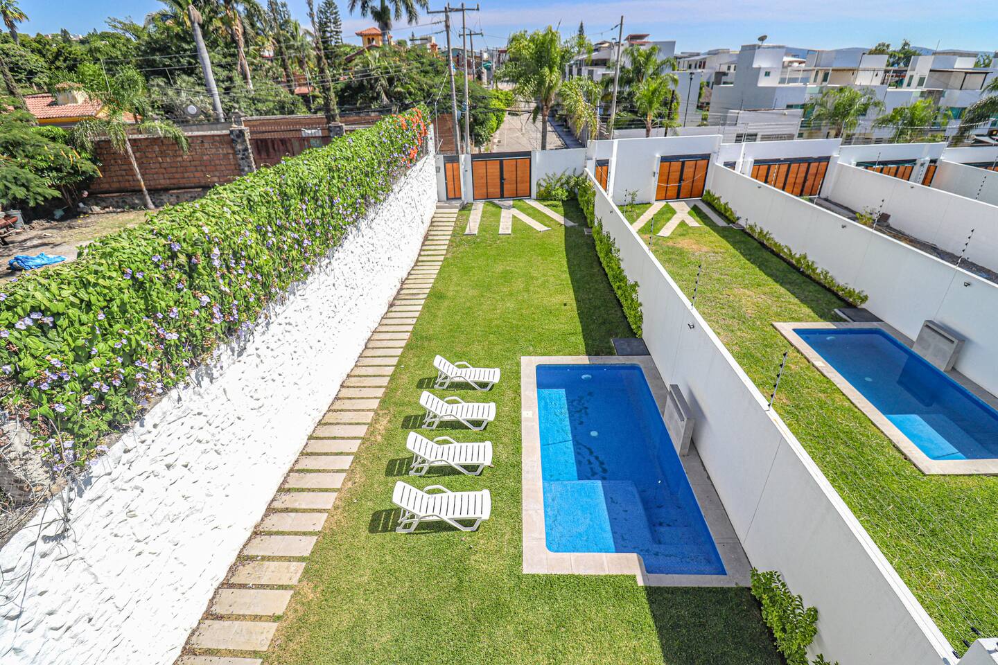 Alberca y exteriores — casa con alberca en Cuernavaca para fin de semana