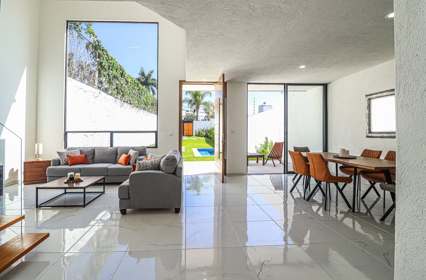 Sala — casa con alberca en Cuernavaca para fin de semana